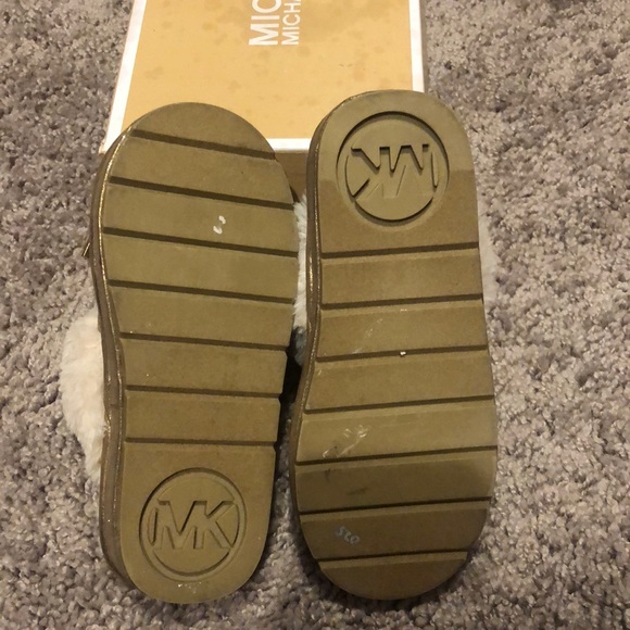 Authentic Michael Kor toddler shoes - Picture 6 of 7